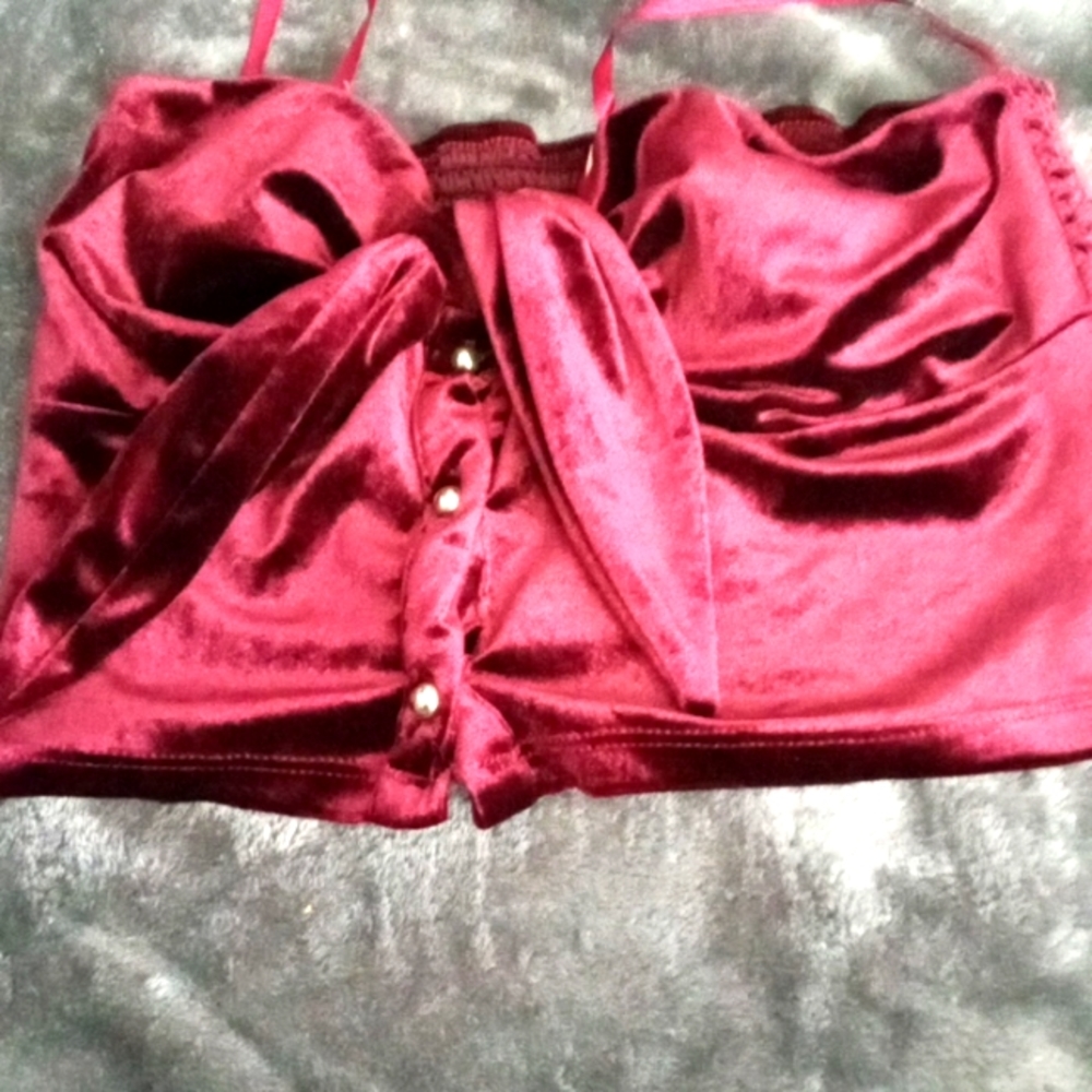 Crop top